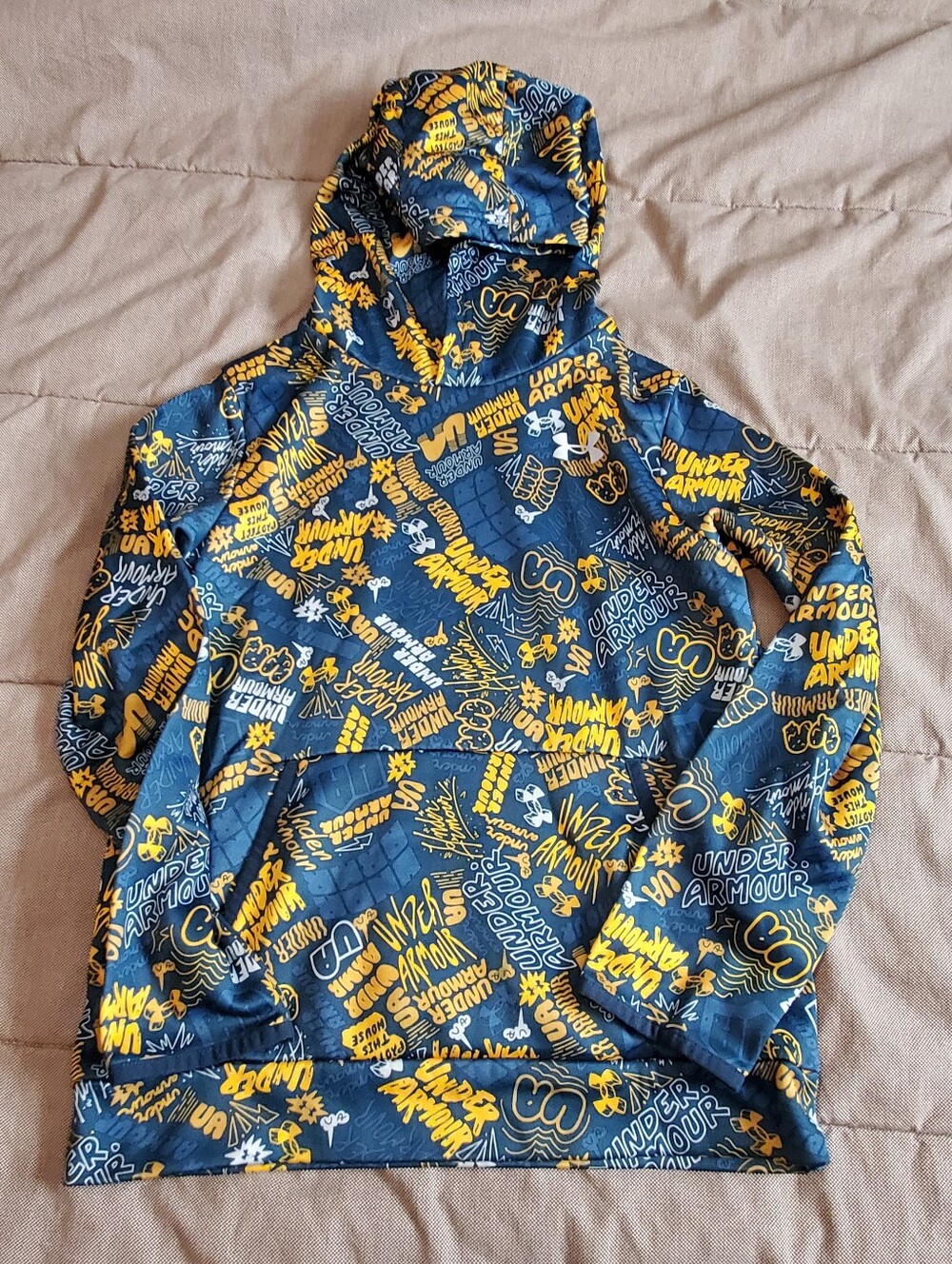 Under Armour Graffiti Hoodie Sweatshirt Youth Size M Graphic Doodle Gray Yellow